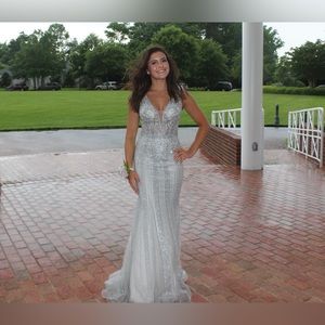 Stunning Ellie Wilde Mon Cheri Prom Dress